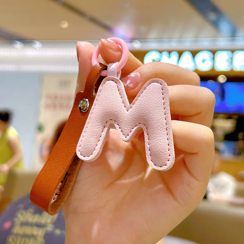 Monogram Keychain Leather - من الألف إلى الياء سلسلة مفاتيح
