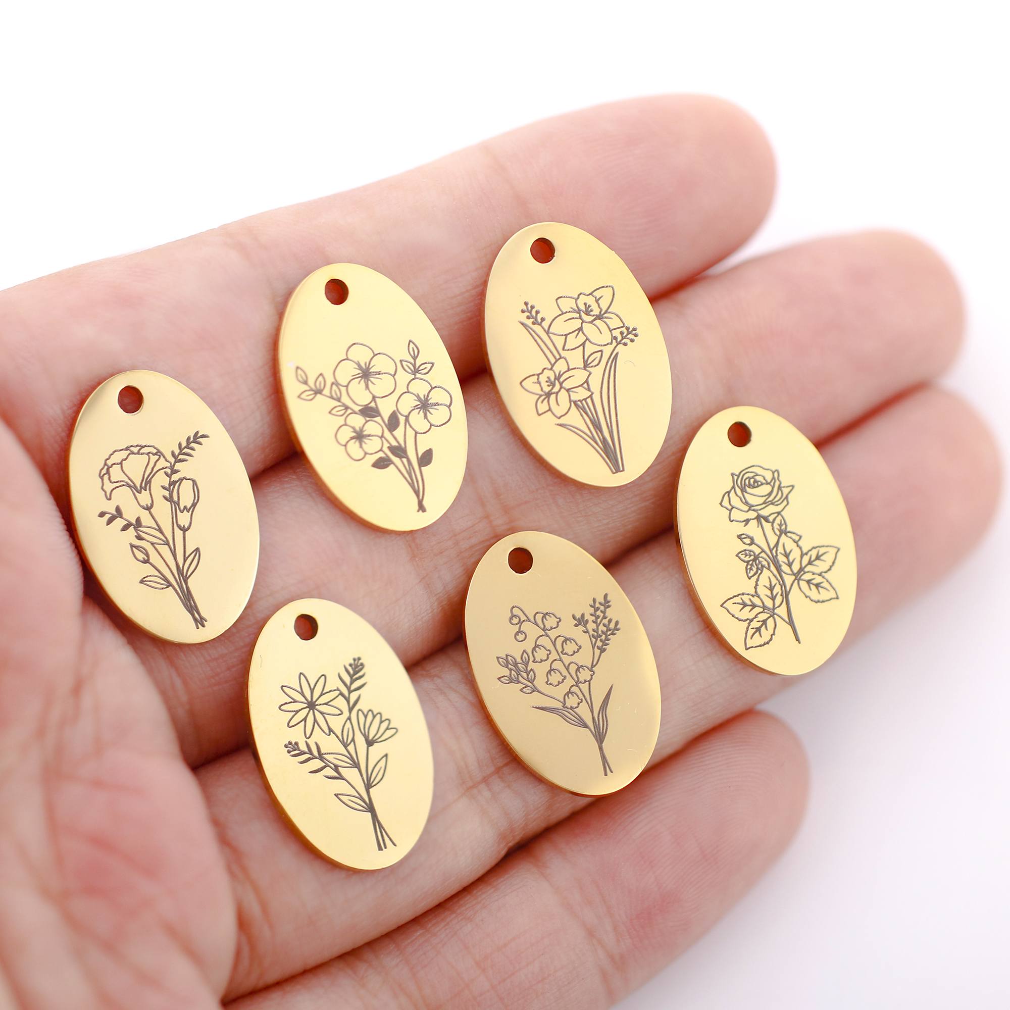 Birth Flower Necklace - الفولاذ المقاوم للصدأ البيضاوي شهر الميلاد
