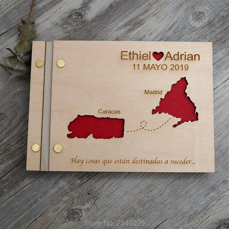 دفتر ضيوف الزفاف المحفور على ا - مراجعة Custom Star Map وسعره