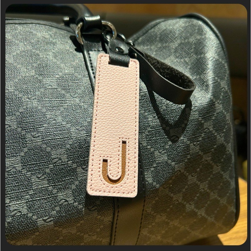 سلسلة مفاتيح كلاسيكية من الجلد - مراجعة Monogram Keychain Leather وسعره