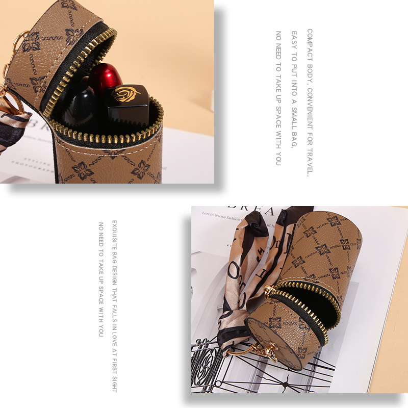 سلسلة مفاتيح أحمر الشفاه بنمط  - مراجعة Monogram Keychain Leather وسعره
