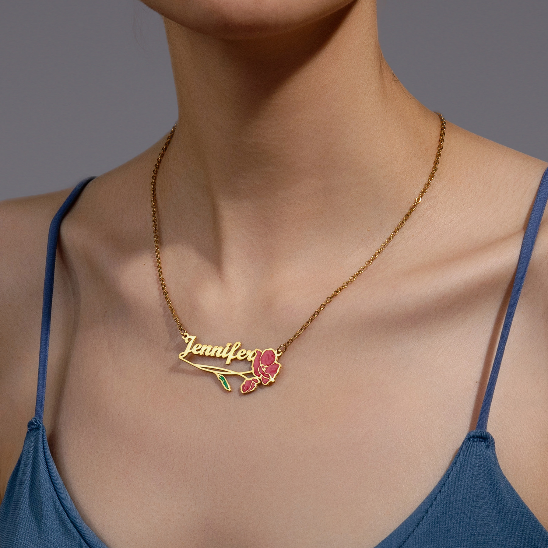 قلادة أتشيروب مخصصة بالاسم مع  - مراجعة Birth Flower Necklace وسعره