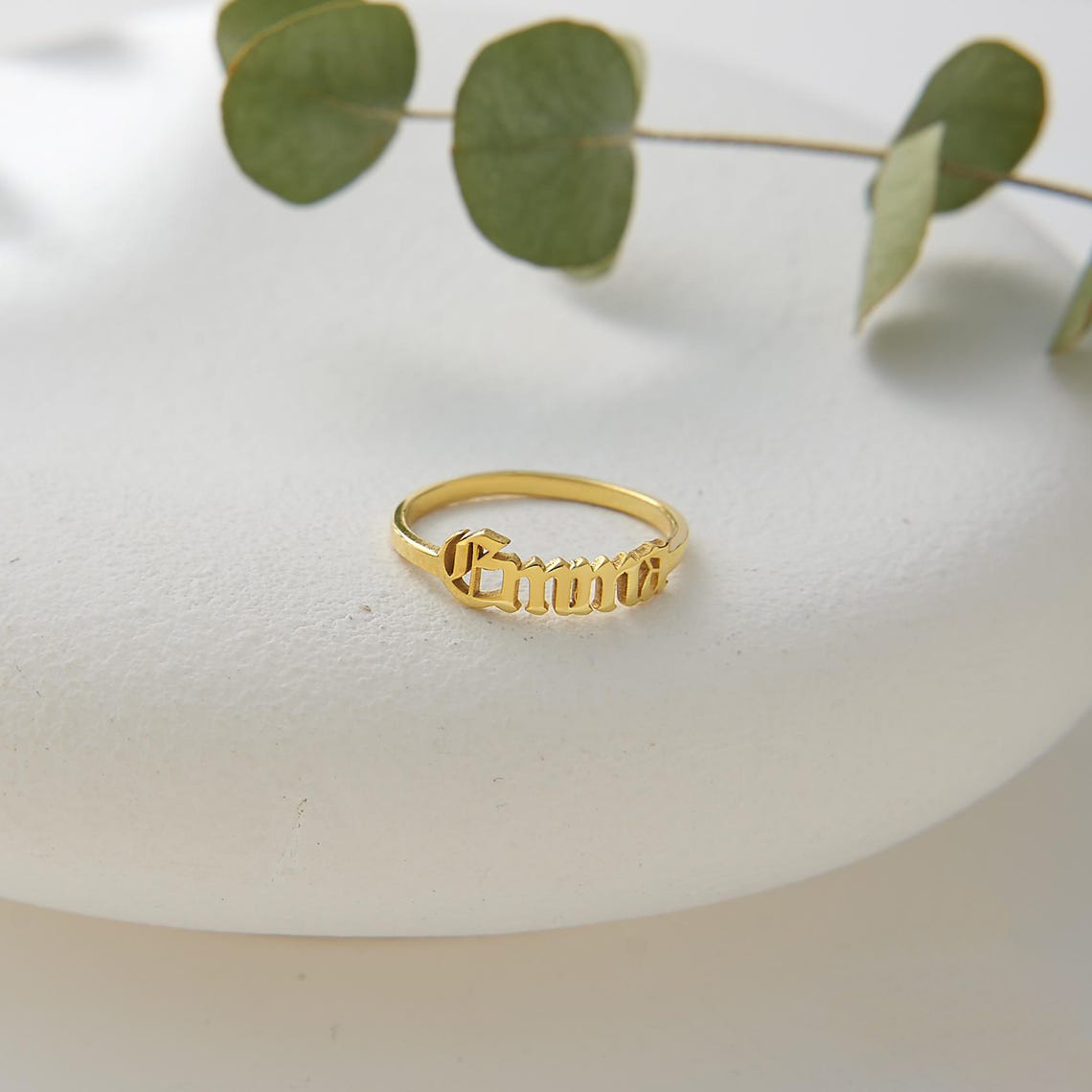 خاتم الذهب المخصص للنساء خواتم - مراجعة Initial Ring Custom وسعره