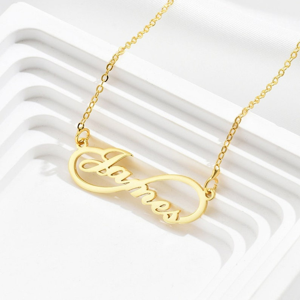 قلادة اسم مخصصة بتصميم لانهائي - مراجعة Birth Flower Necklace وسعره